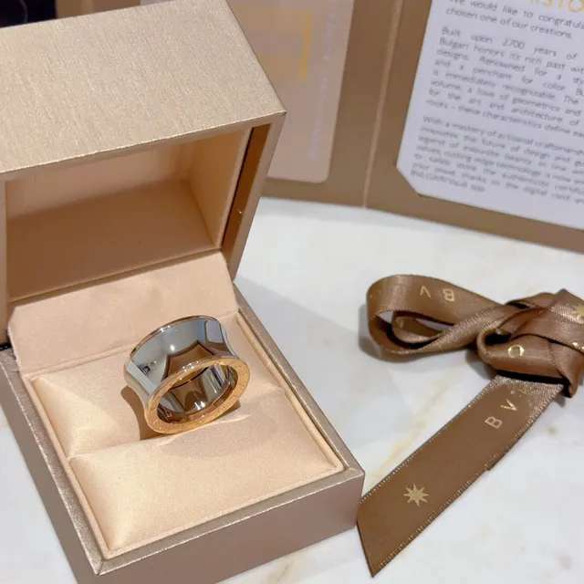 Bvlgari B.zero1 خاتم ذهب وردي ومعدن أبيض ثنائي اللون 6