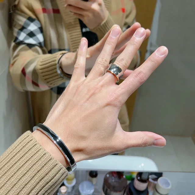 Bvlgari B.zero1 خاتم ذهب وردي ومعدن أبيض ثنائي اللون 7