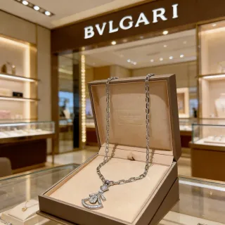 Bvlgari Divas’ Dream قوس الموضوع ماسي قلادة