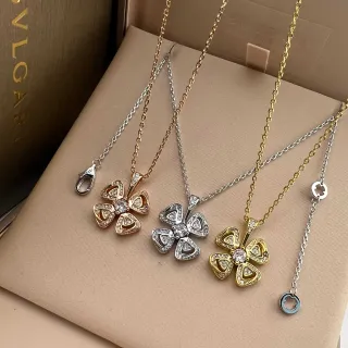 Bvlgari Fiorever Gold Silver Four-Petal Clover Pendant Pavé-Set Stones Necklace