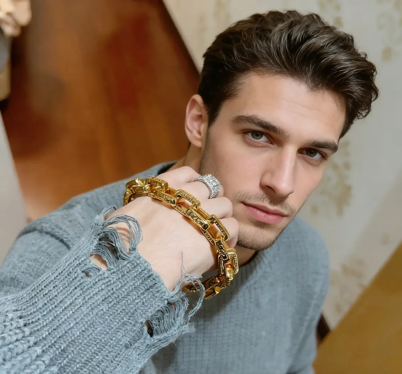 Bvlgari Iconic Link Bracelet Chaîne Or Gravé 5