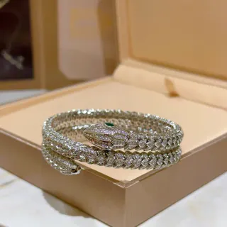 Bvlgari 银绿盘蛇 Pavé-Set 水晶手链
