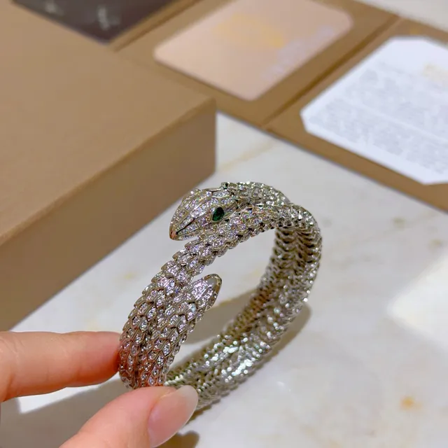 Bvlgari سوار فضي أخضر ثعبان ملتف Pavé-Set بلورات 4