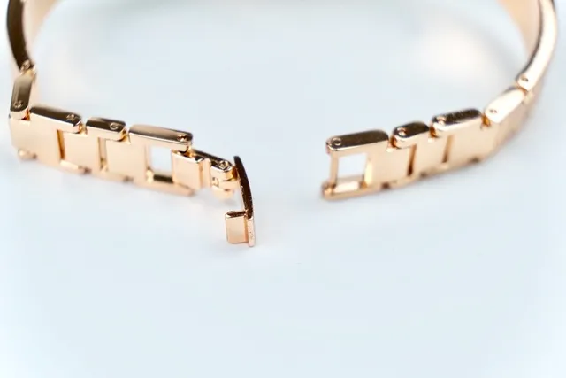Calvin Klein Minimalist Bangle White Strap Quartz Watch 4