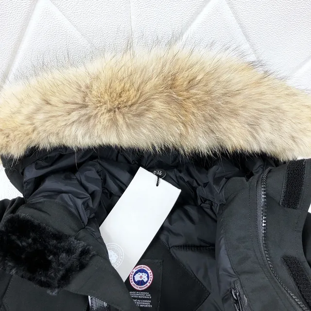 Canada Goose Expedition Red Beige Hooded Fur-Trimmed Parka 17