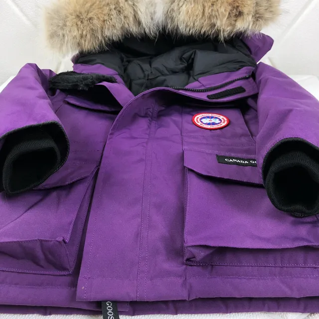 Canada Goose Expedition Red Beige Hooded Fur-Trimmed Parka 24