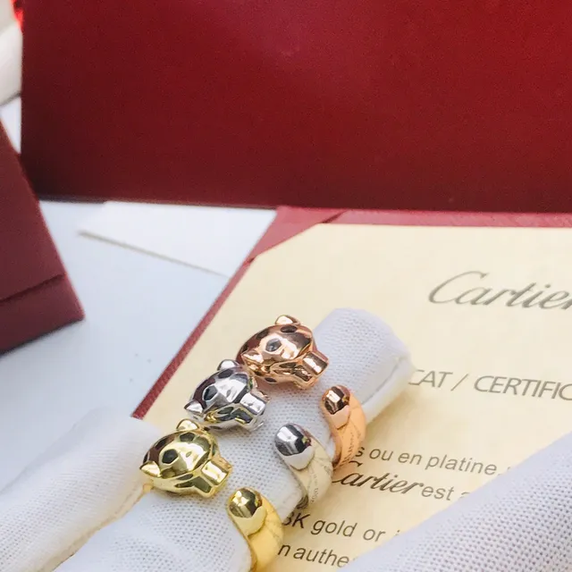Cartier Bague à bande ouverte avec motif de tête de panthère noire en or 7