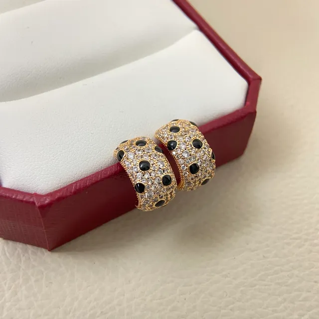 Anel Cartier Ouro Preto Pavé-Set com Forma de Domo de Banda 6