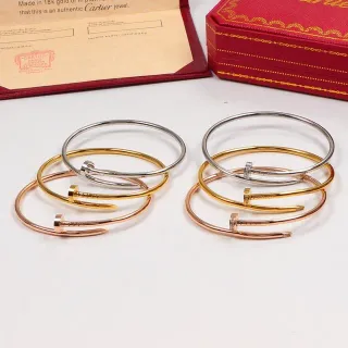 कार्टियर Juste un Clou सोना चांदी नाखून-प्रेरित क्लास्प खुला बैंगल ब्रेसलेट