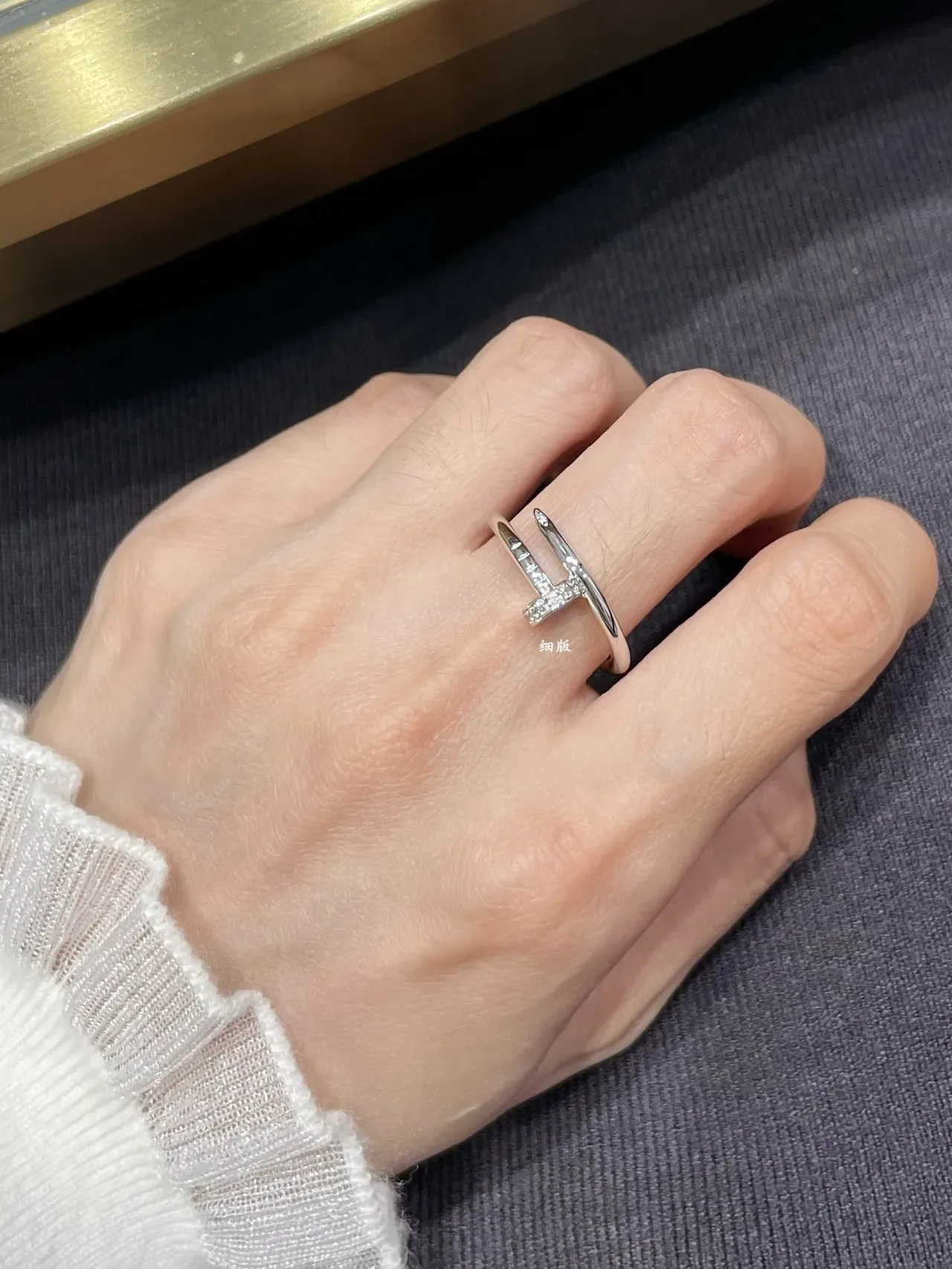Cartier Juste un Clou خاتم ذهبي فضي نقش المسمار مرصع 8