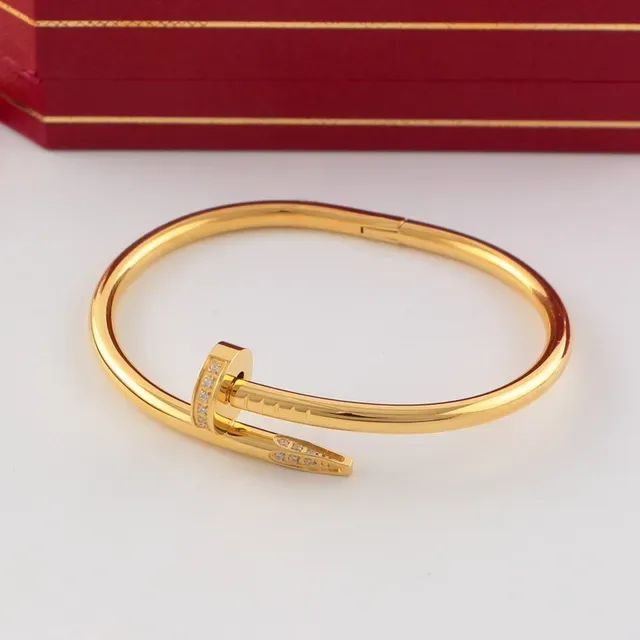 Cartier Juste un Clou Motif Clou Pavé Cristal Bracelet Bangle à Charnière 7