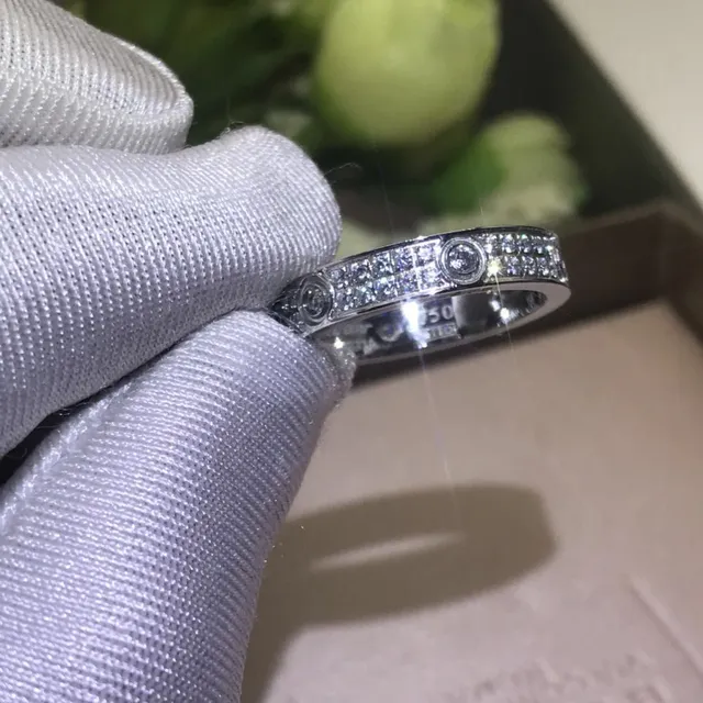 Bague Cartier Love Pavé-Set Triple-Screw Large Bande 2