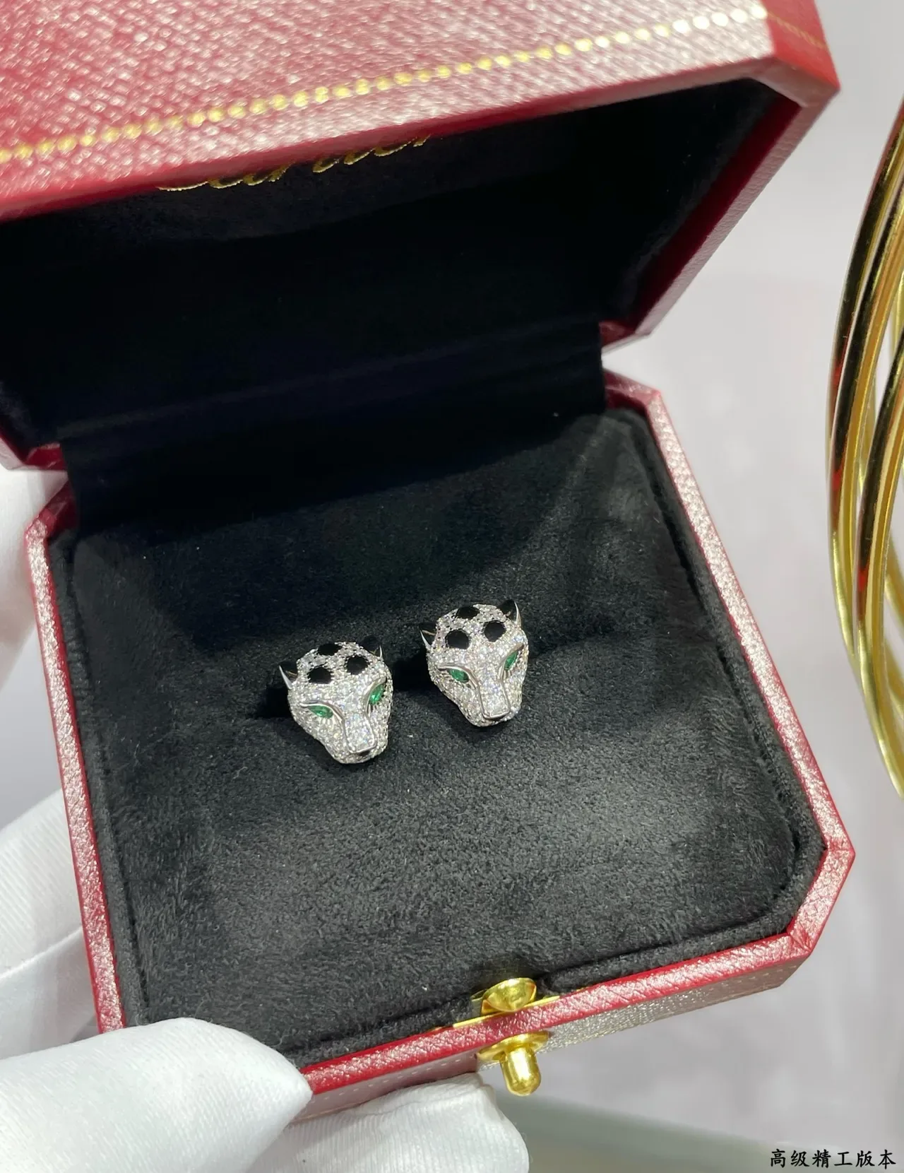 Boucles d'oreilles Cartier Panthère Or Argent Tête de Panthère Motif Pavé Cristal 6