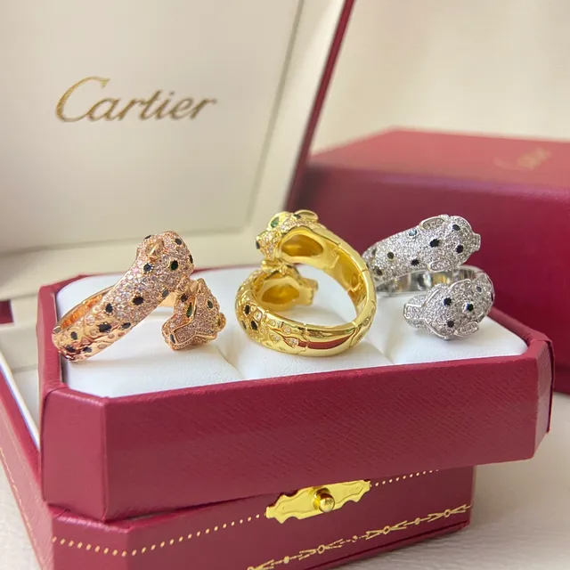 Bague Cartier Panthère Tête de Panthère Pavé Diamond Onyx 3