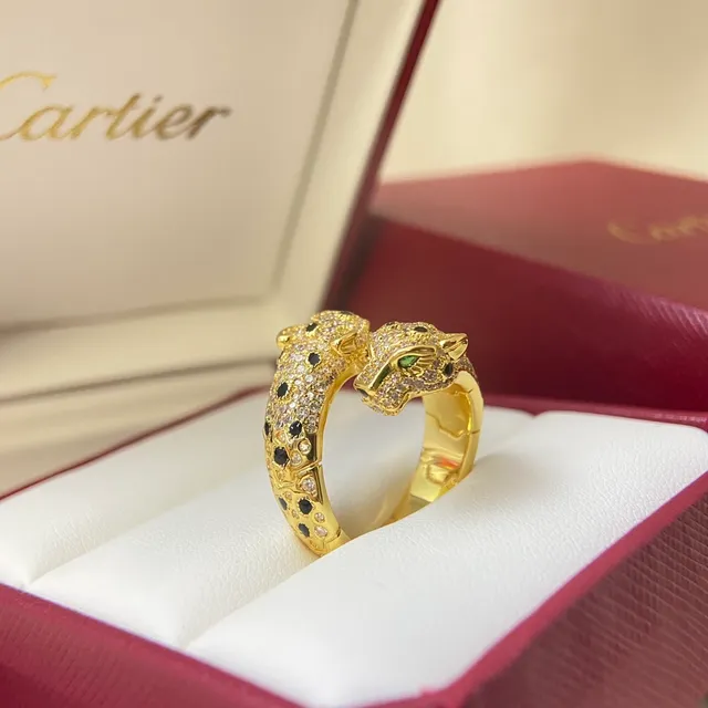 Bague Cartier Panthère Tête de Panthère Pavé Diamond Onyx 4