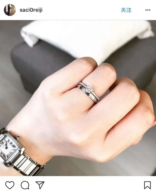 Bague Cartier Argent Transparente Solitaire Pierre Centrale Pavé 2