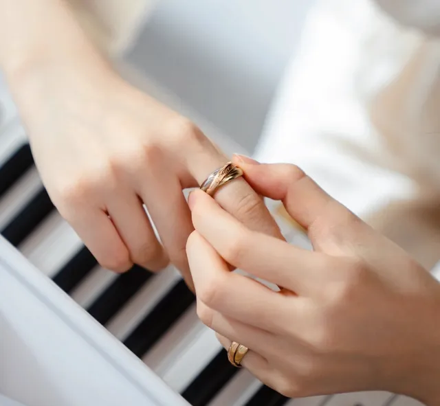 Cartier Trinity Three-Tone Interlocking Ring 9