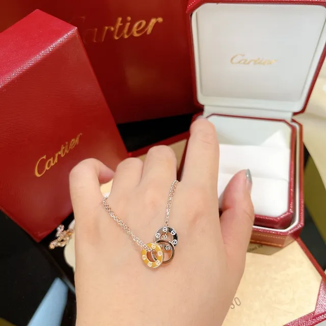 Cartier Trinity Triple Interlocking Rings Necklace 5