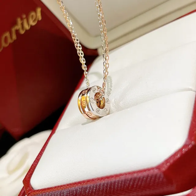 Cartier Trinity Triple Interlocking Rings Necklace 6