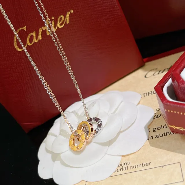Cartier Trinity Triple Interlocking Rings Necklace 8