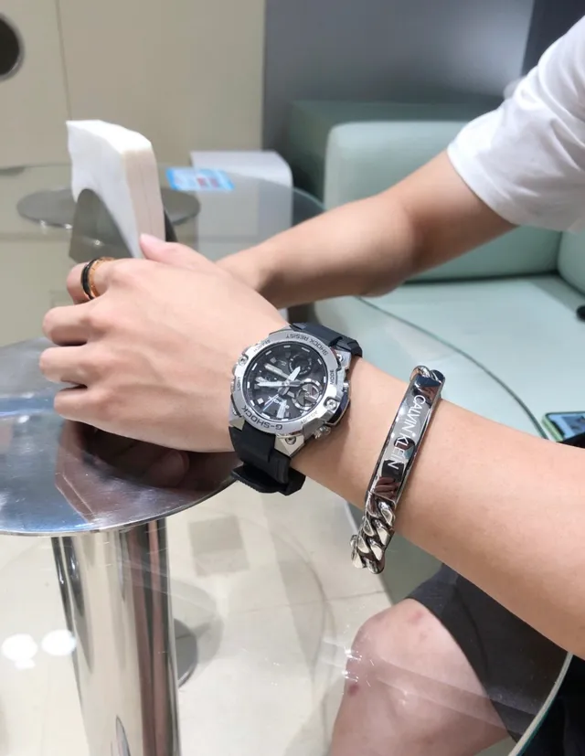 Casio Black Silver Rugged Stainless Steel Case Textured Resin Strap Watch 21