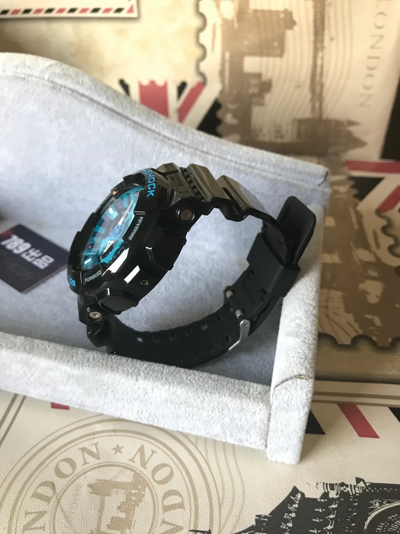 Casio G-Shock GA-100 ساعة رياضية بقرص أزرق وأرجواني متعدد الطبقات 8