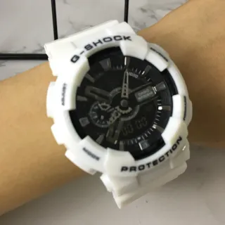 Casio G-Shock GA-100 সাদা এবং কালো খেলাধুলার ঘড়ি