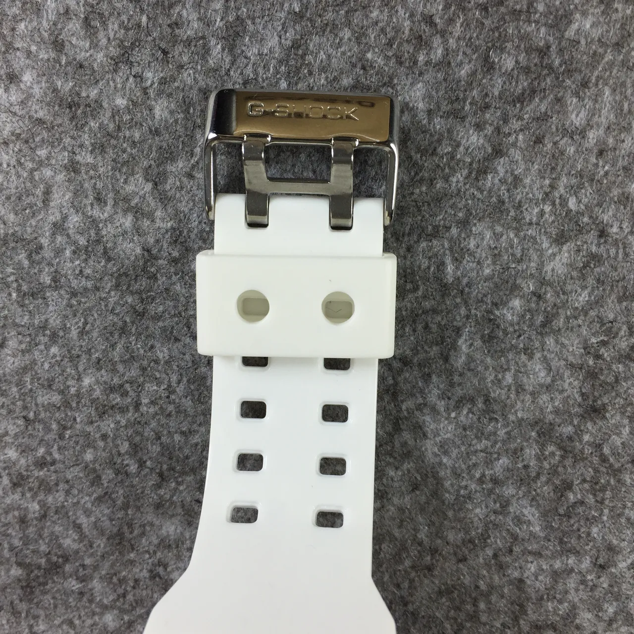 Casio G-Shock GA-100 White and Black Sports Watch 8