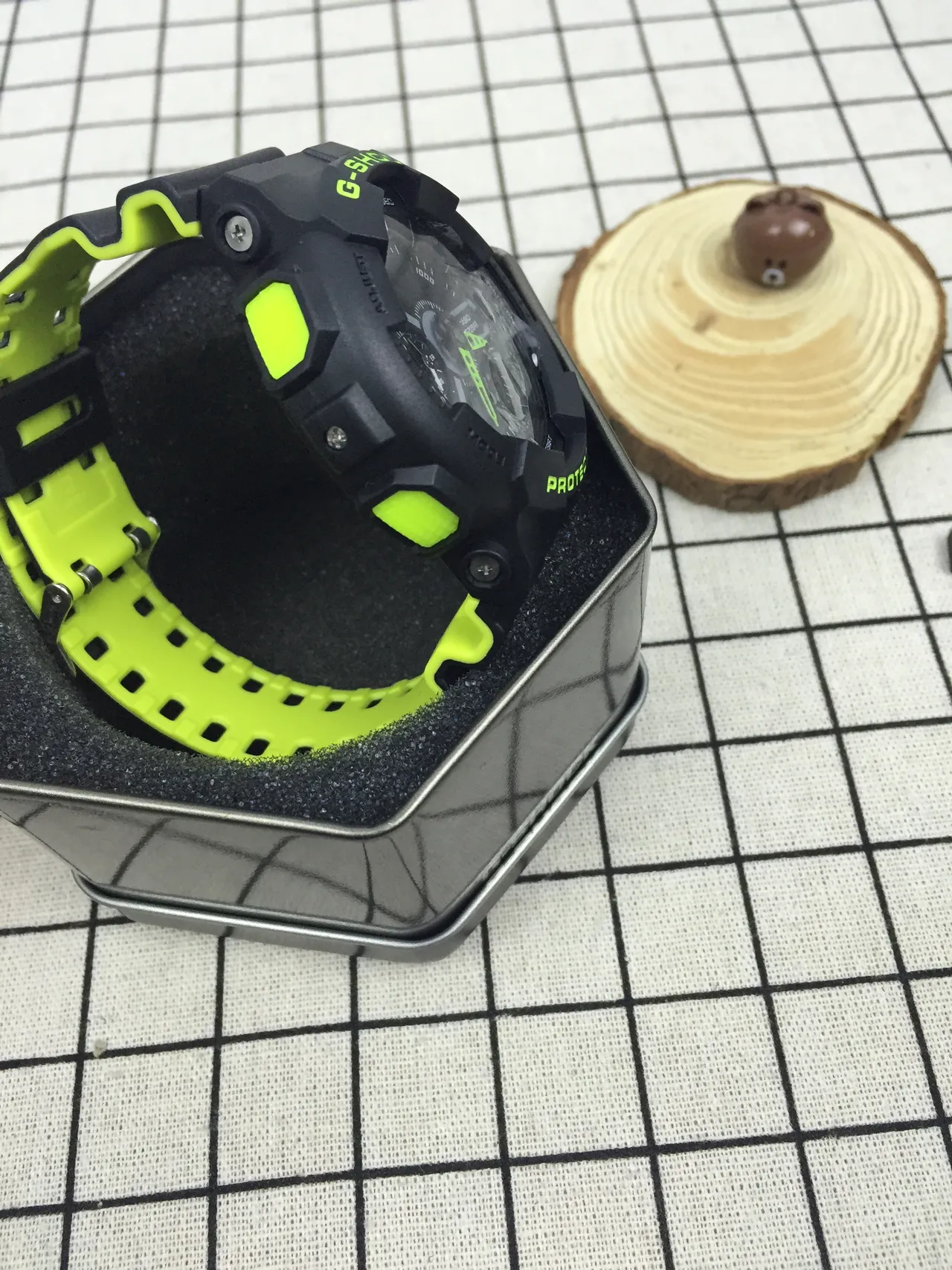Casio G-Shock GA-110 Noir et Vert Lime Montre Sport 9