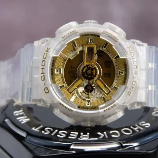 Casio G-Shock GA-110 Montre Sportive Dorée Transparente