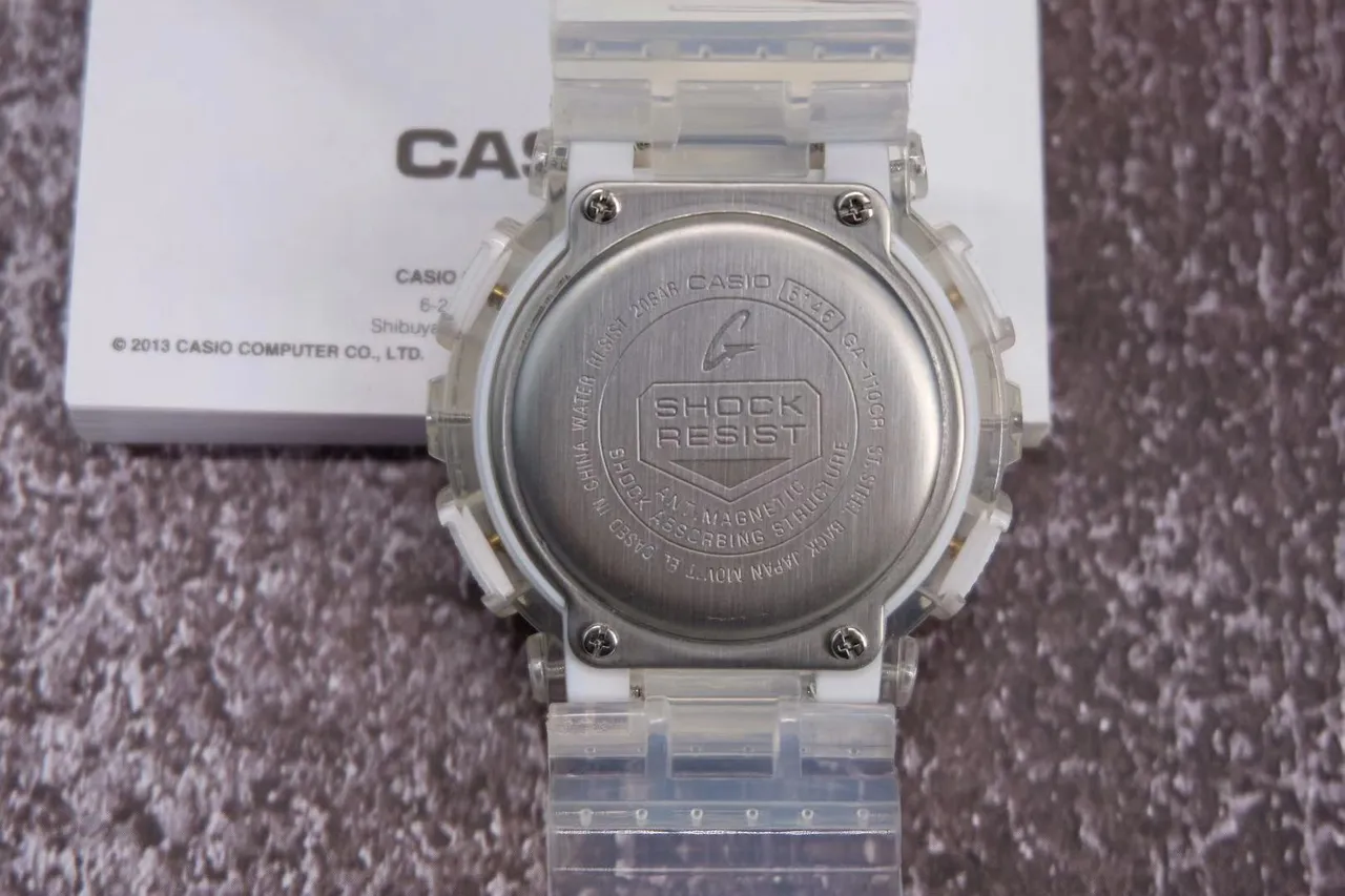 Casio G-Shock GA-110 ساعة رياضية ذهبية شفافة 3