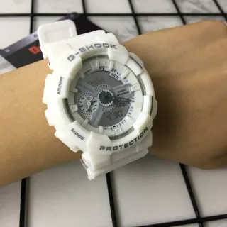 Casio G-Shock GA-110 ساعة رياضية ريزين أبيض