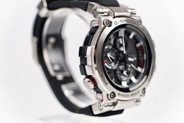 Casio G-Shock MT-G Black and Silver Sports Watch 8