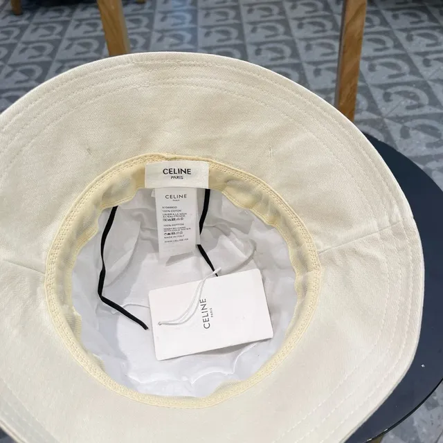 Celine Beige Black Off-White bande de tissu chapeau bucket 9