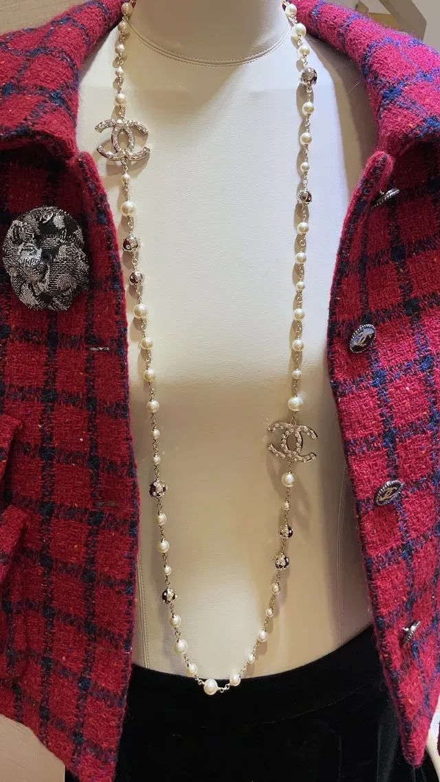 Chanel Beige Gold Multi-Strand Pearl-and-Chain Necklace 5