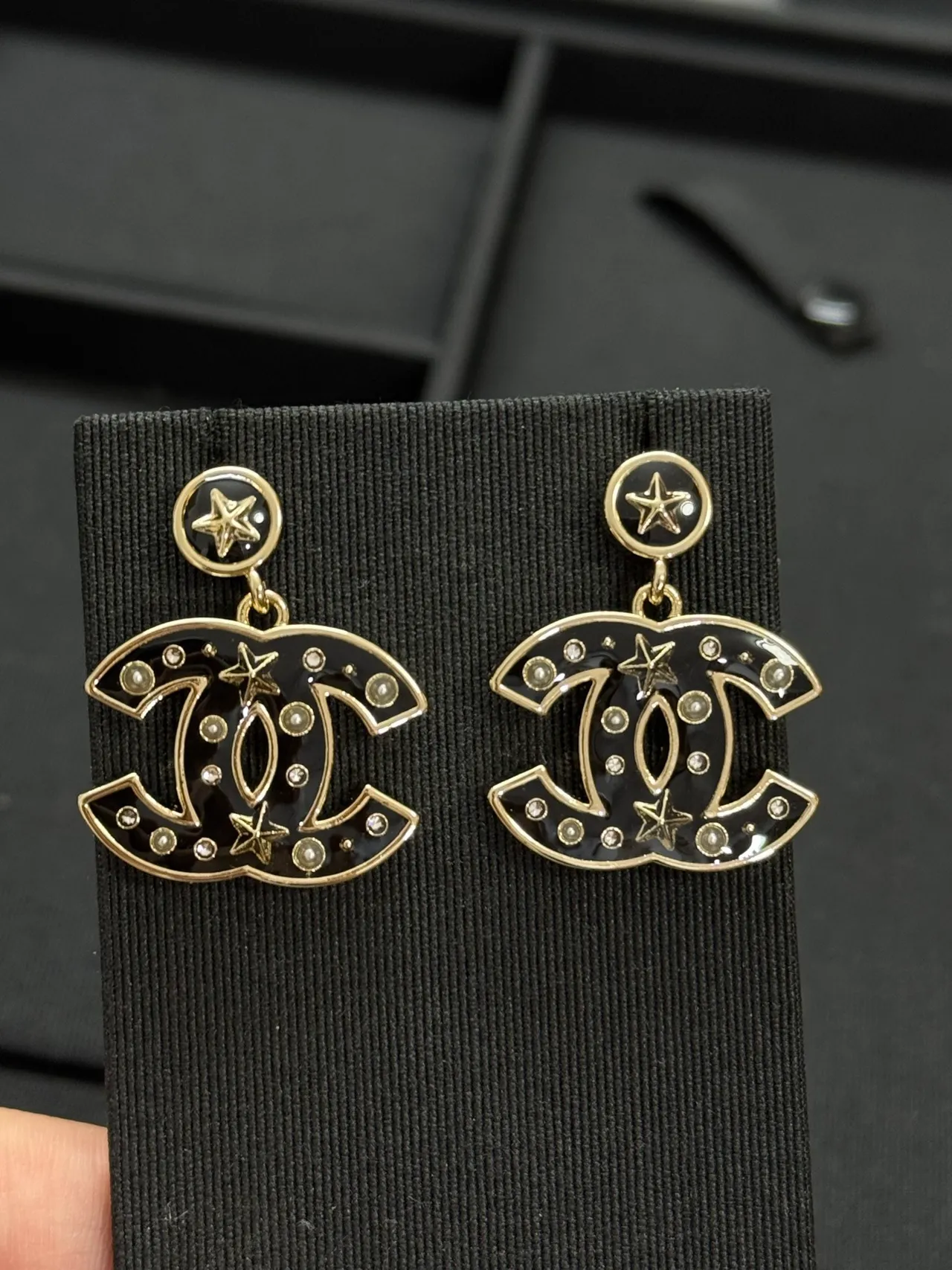 Chanel Black Gold Interlocking CC Logo Enamel Earrings 2