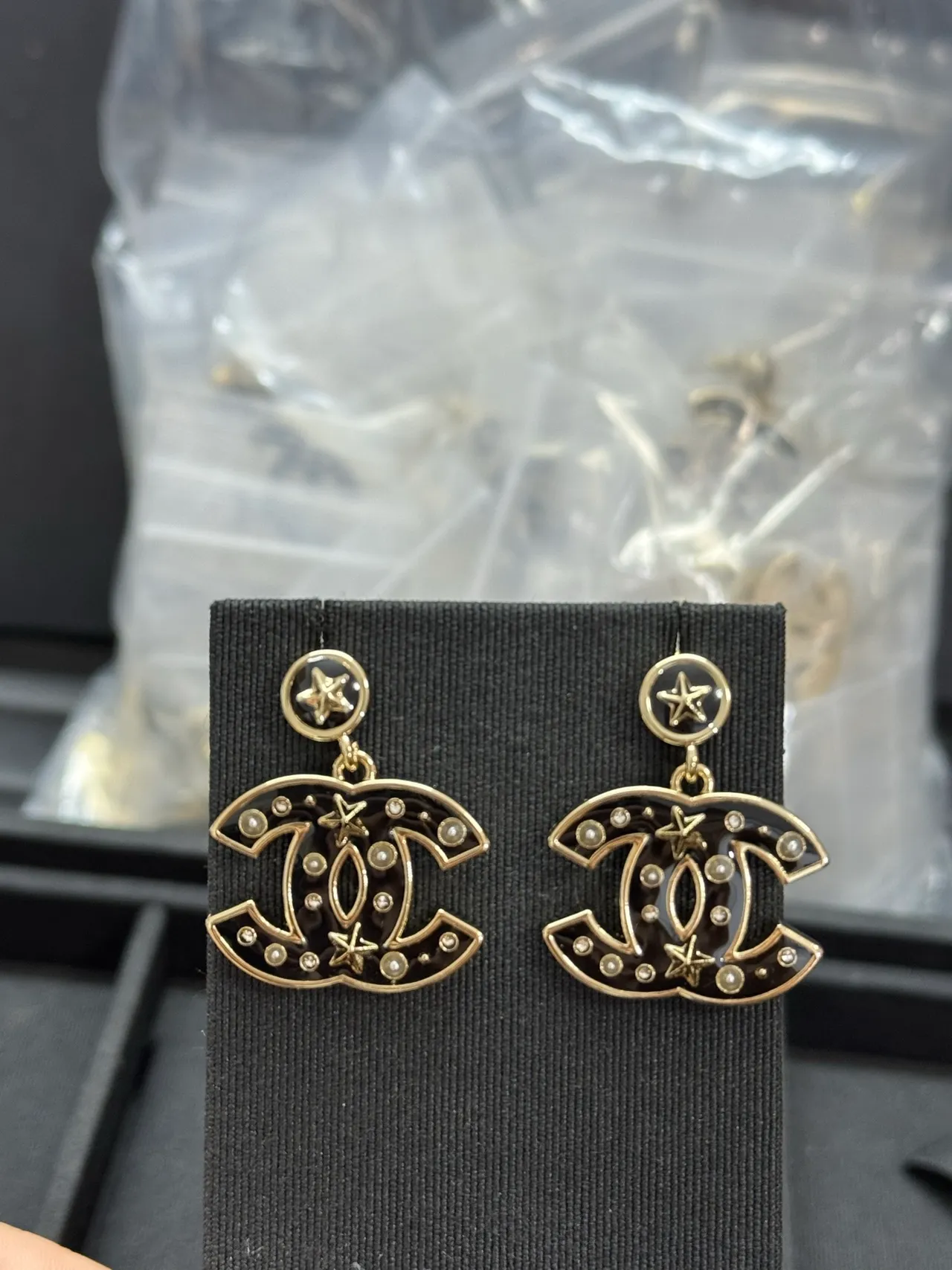 Chanel Black Gold Interlocking CC Logo Enamel Earrings 5