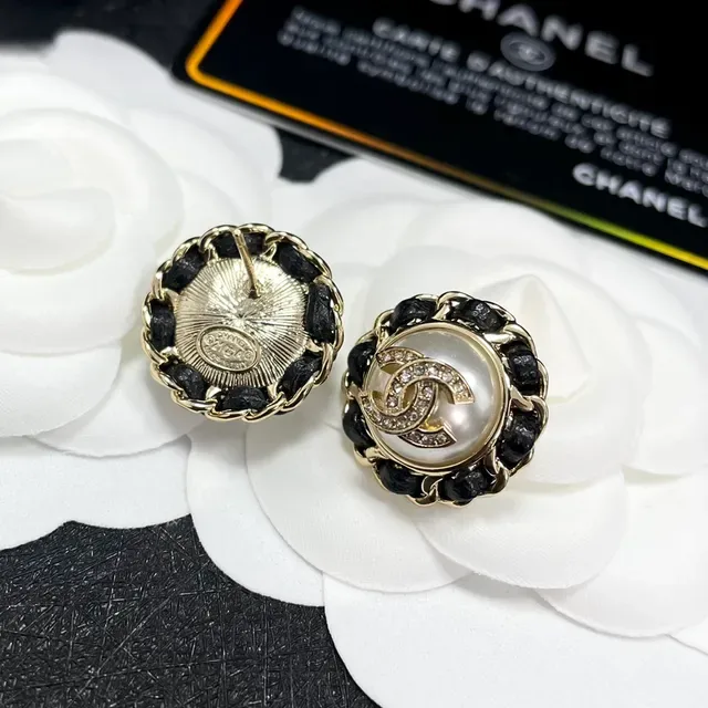Chanel Black Gold Interlocking CC Logo Pearl-Effect Center Earrings 6