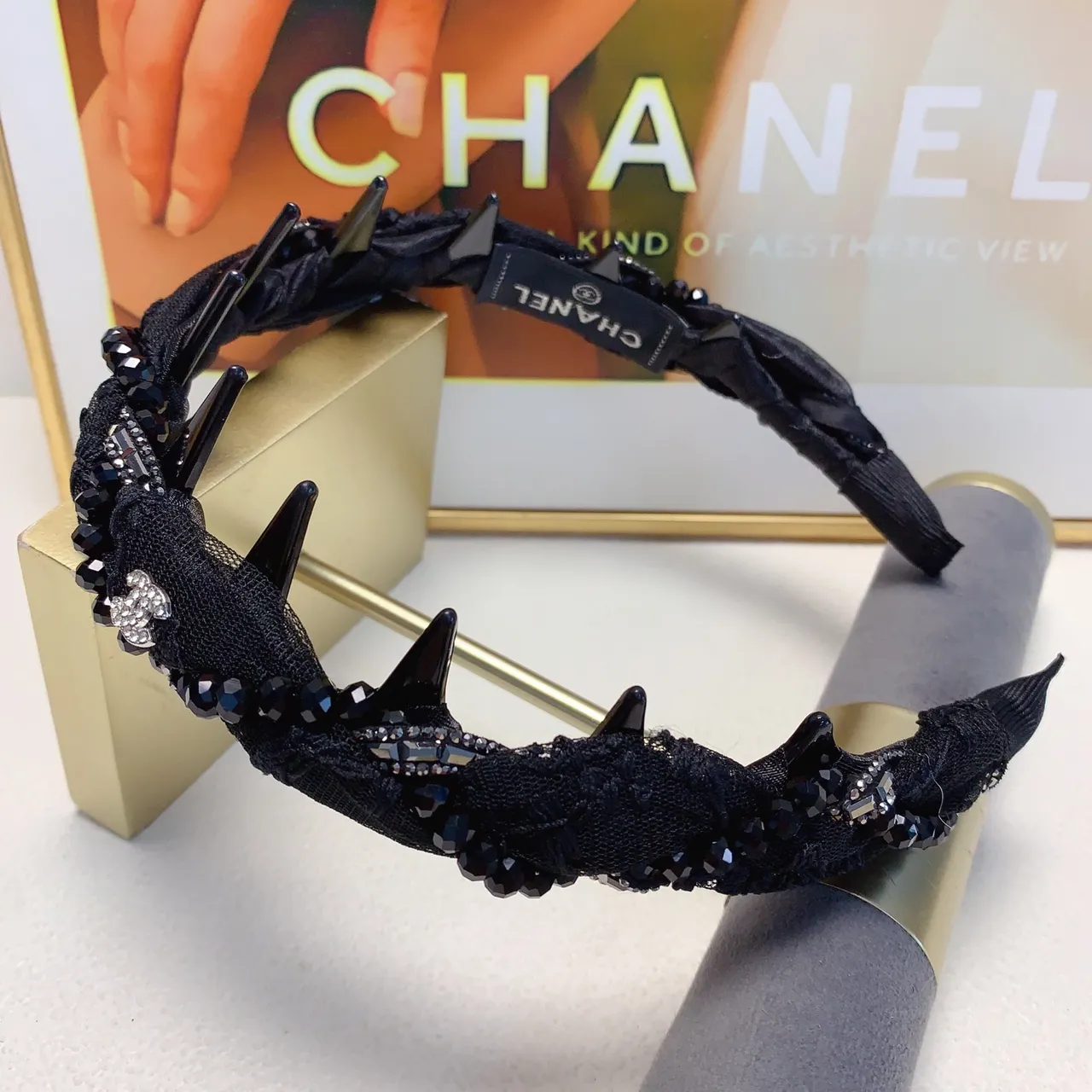 Chanel Black White Crystal-Embellished Lace-Trimmed Jewelry 6