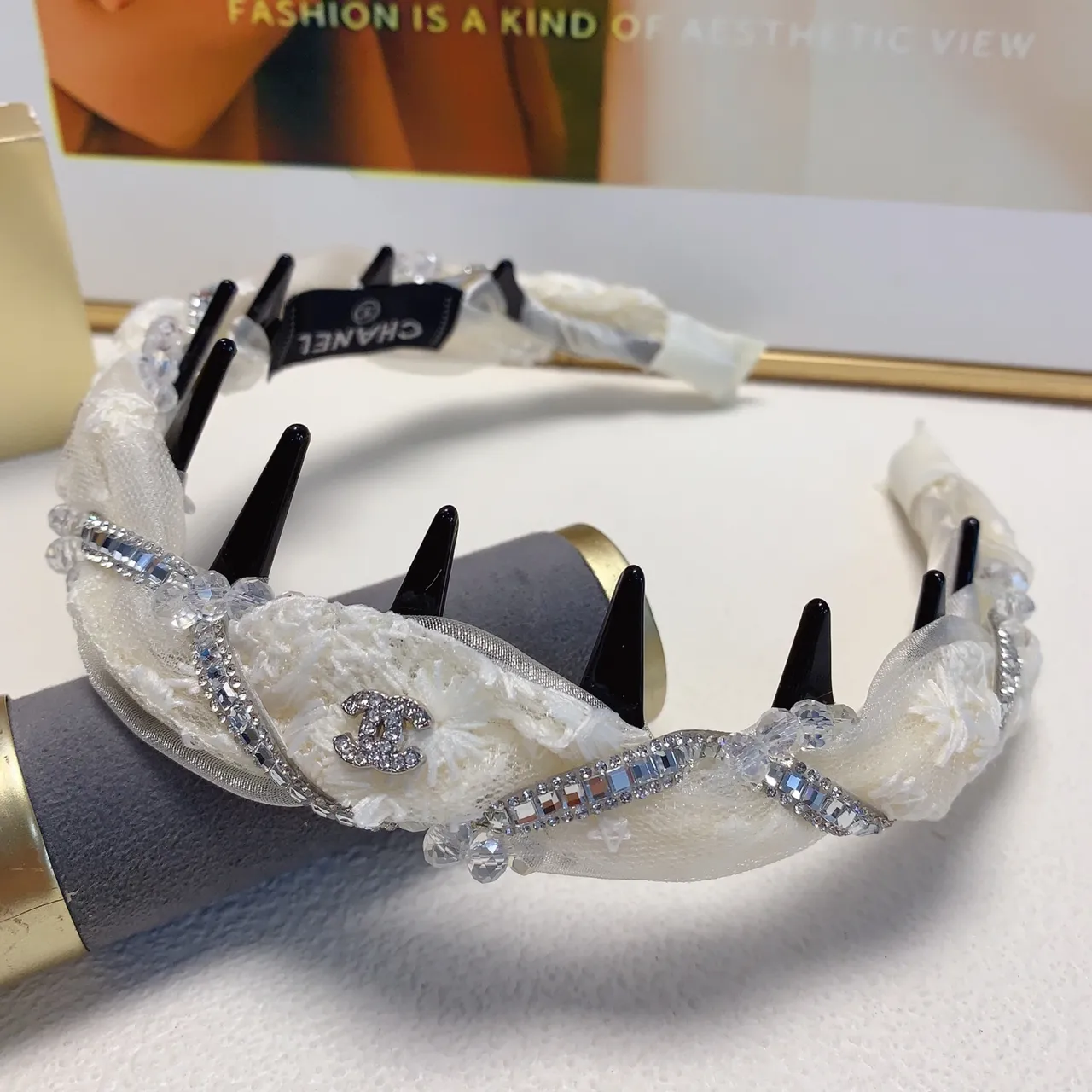 Chanel Black White Crystal-Embellished Lace-Trimmed Jewelry 9