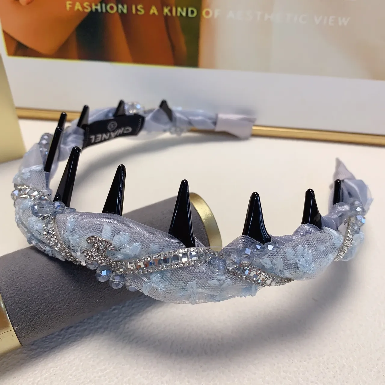 Chanel Black White Crystal-Embellished Lace-Trimmed Jewelry 11