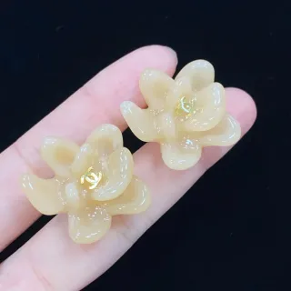 香奈儿 茶花 透 Amber 耳环