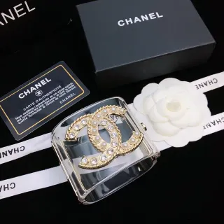 Chanel CC 透明金色亚克力袖口 Logo 手链