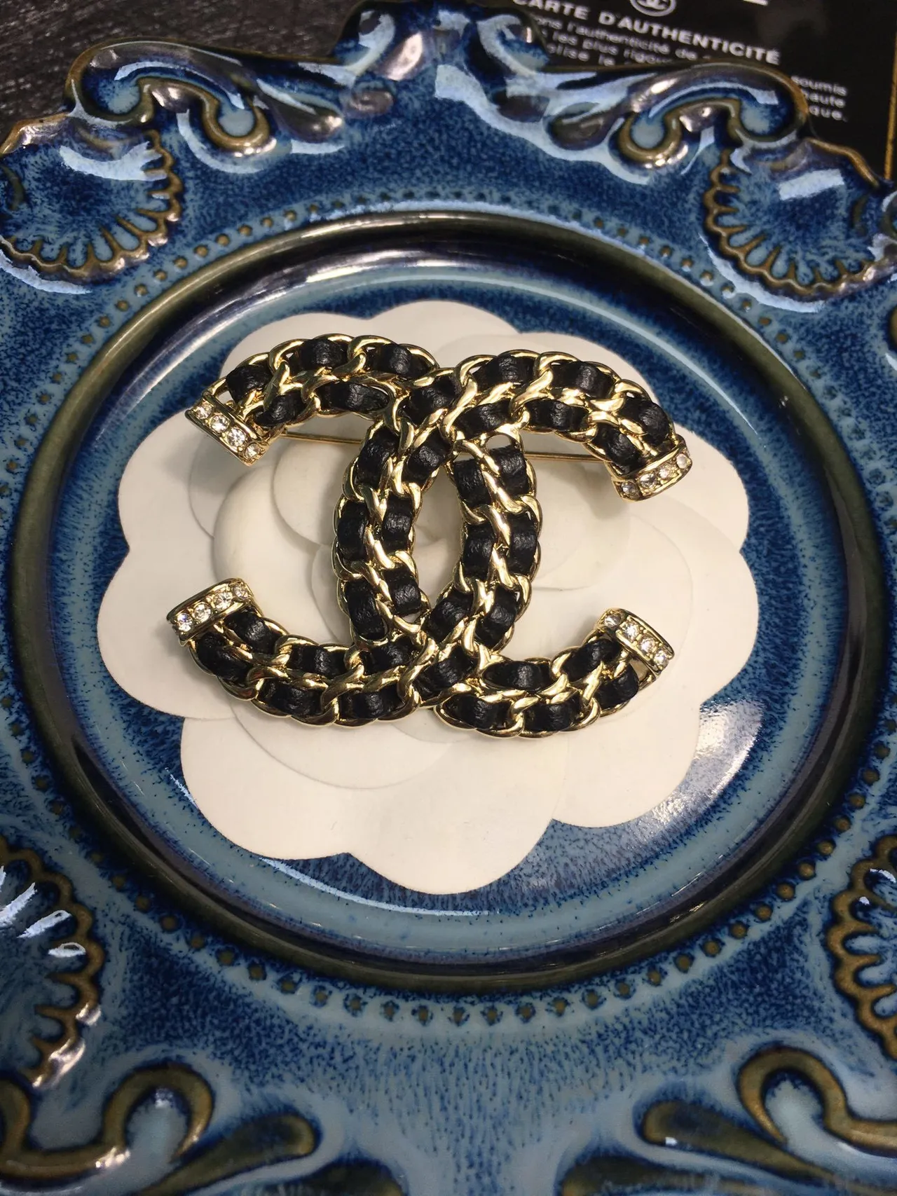Chanel CC Chain Black Gold Interlocking Logo Construction Brooch 6