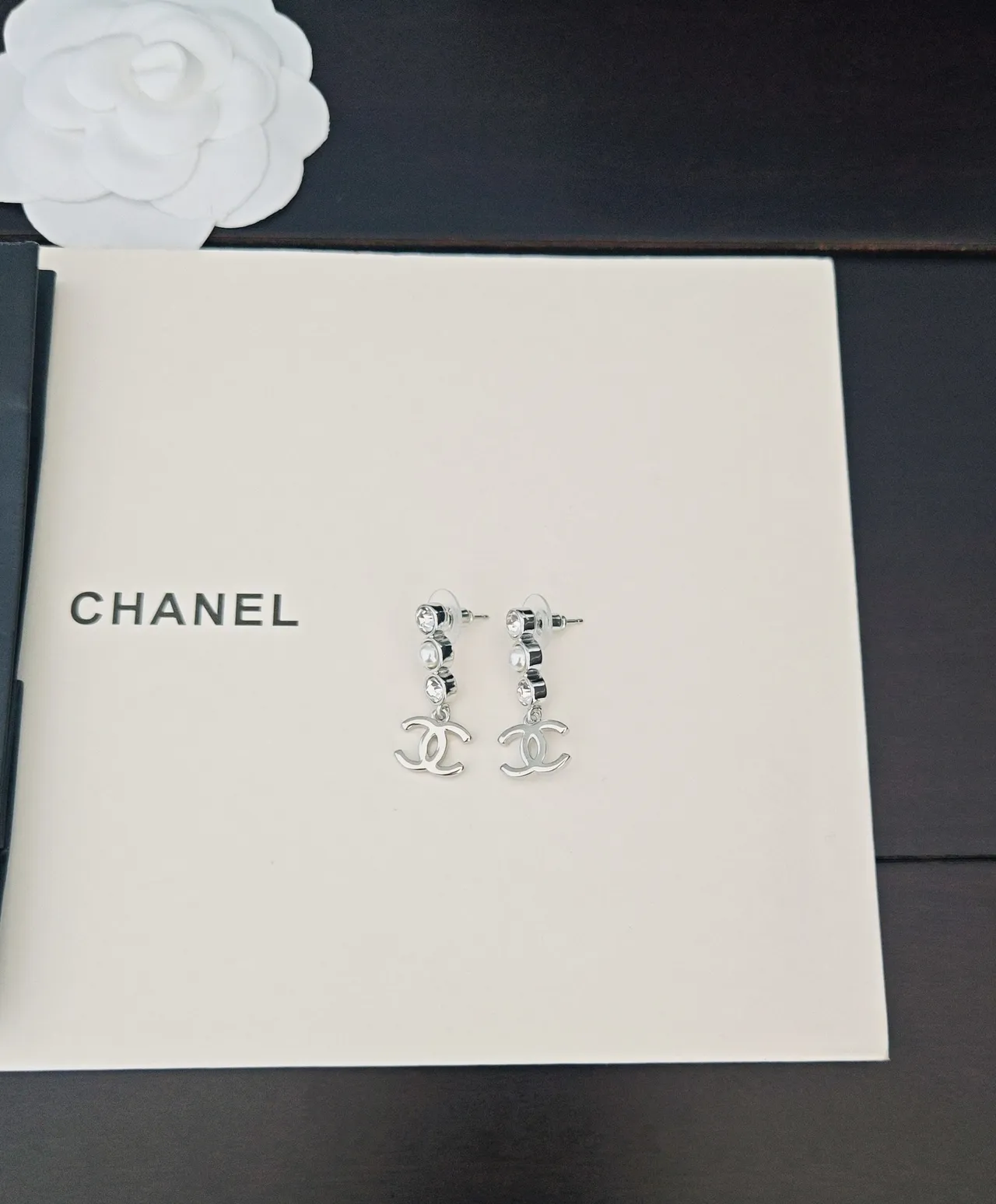 Chanel CC Drop Silver White Metal Pearl And Crystal Accents Earrings 4