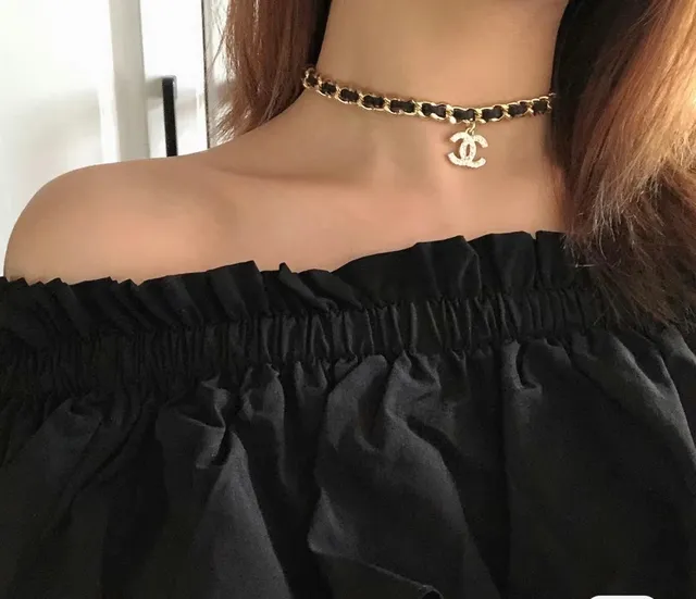 Chanel CC Logo Chain Gold Black Curb Leather Interspacing Necklace 5