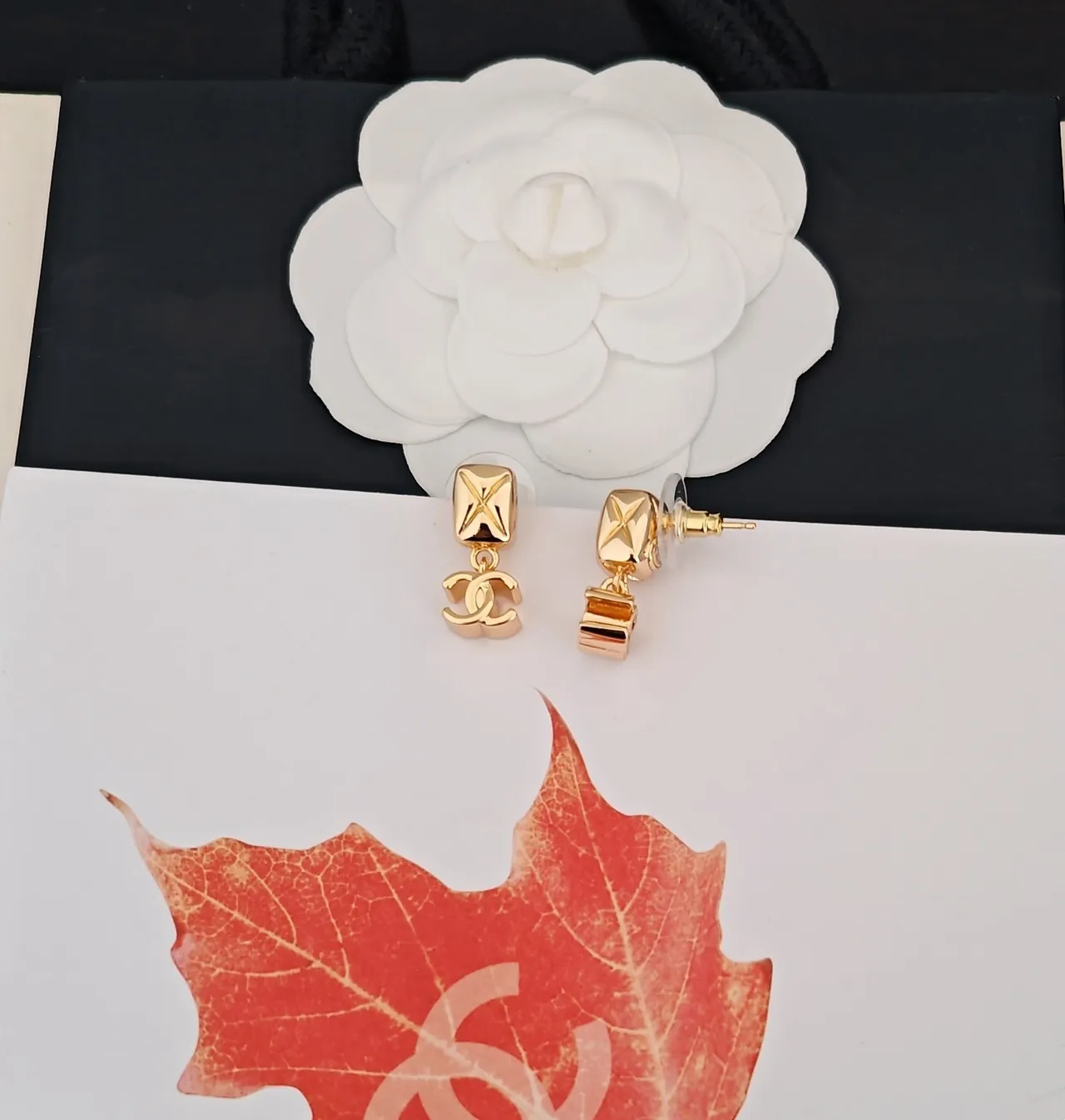Chanel CC Logo Gold Black Faceted Stud Earrings 2