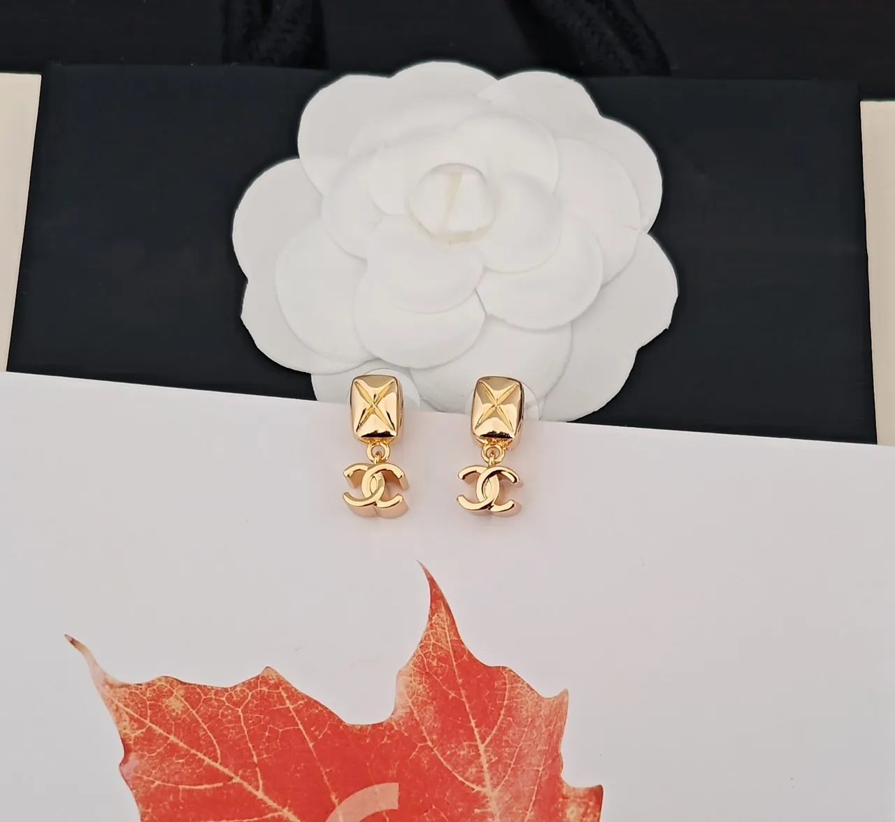Chanel CC Logo Gold Black Faceted Stud Earrings 4