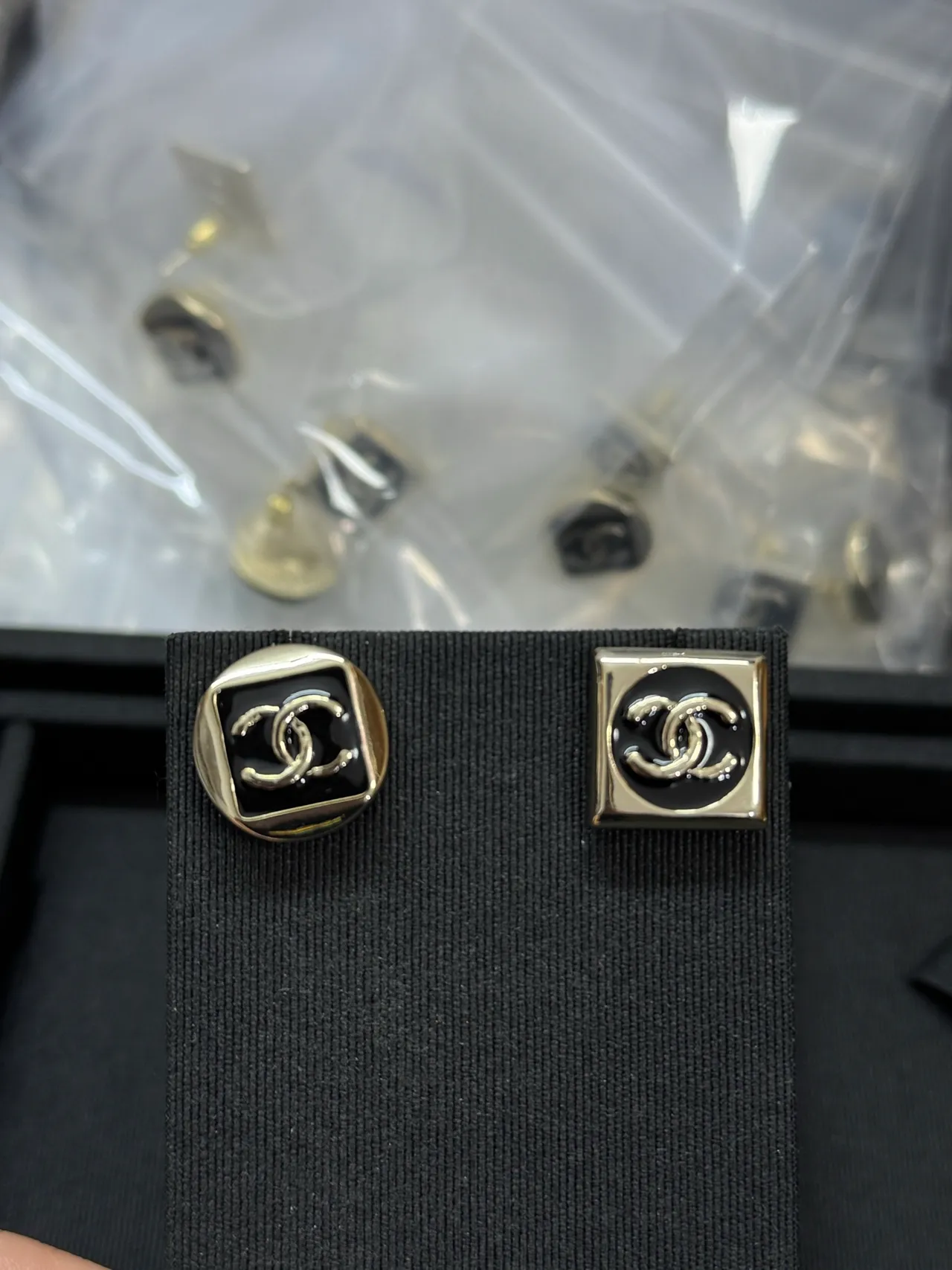 Chanel CC Logo Stud Black Gold Metal Enamel Earrings 5