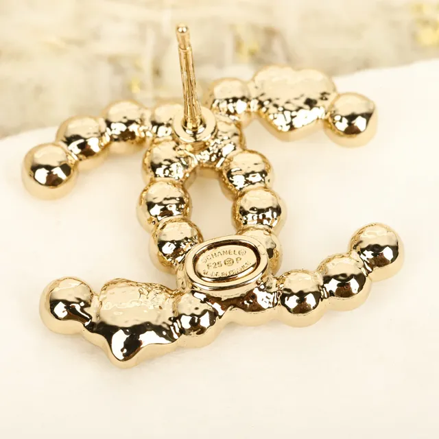 Chanel CC Monogram Silver White broche entrelazado incrustado de cristales 2